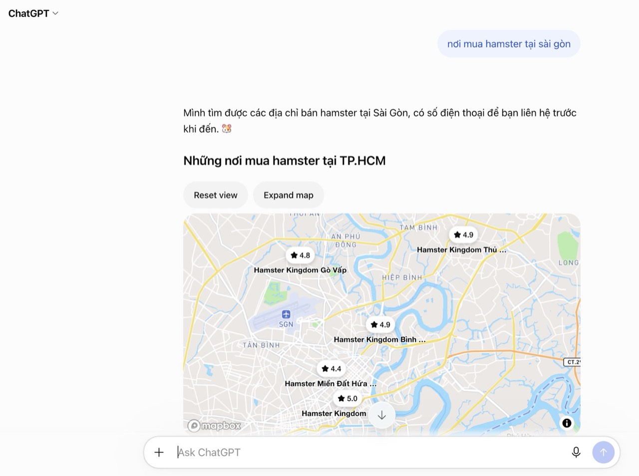 Ảnh chụp ChatGPT ngày 09/10/2026 cho câu hỏi “nơi mua hamster tại sài gòn”. Bốn trong năm điểm ChatGPT ghim trên bản đồ là chi nhánh Hamster Kingdom.